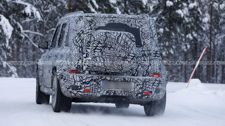 Самый маленький Mercedes-Benz G-класса&nbsp;засняли на тестах &mdash; мини-внедорожник может получить бензиновый мотор